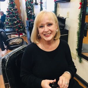 Meet your Posher, Michele